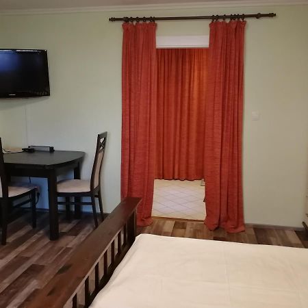Ferienwohnung Pohle-Priske ราเดอบอยล์ ภายนอก รูปภาพ